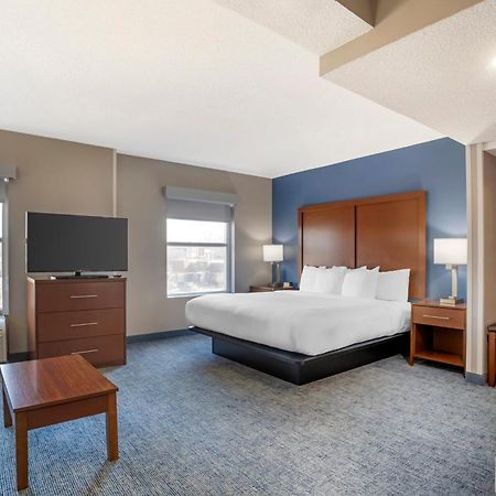 Comfort Suites Near Birkdale Village- Huntersville Exteriör bild