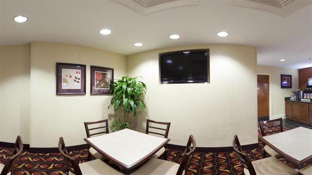 Comfort Suites Near Birkdale Village- Huntersville Exteriör bild