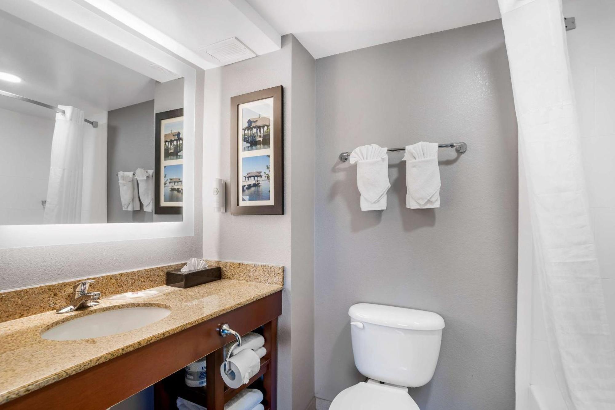 Comfort Suites Near Birkdale Village- Huntersville Exteriör bild