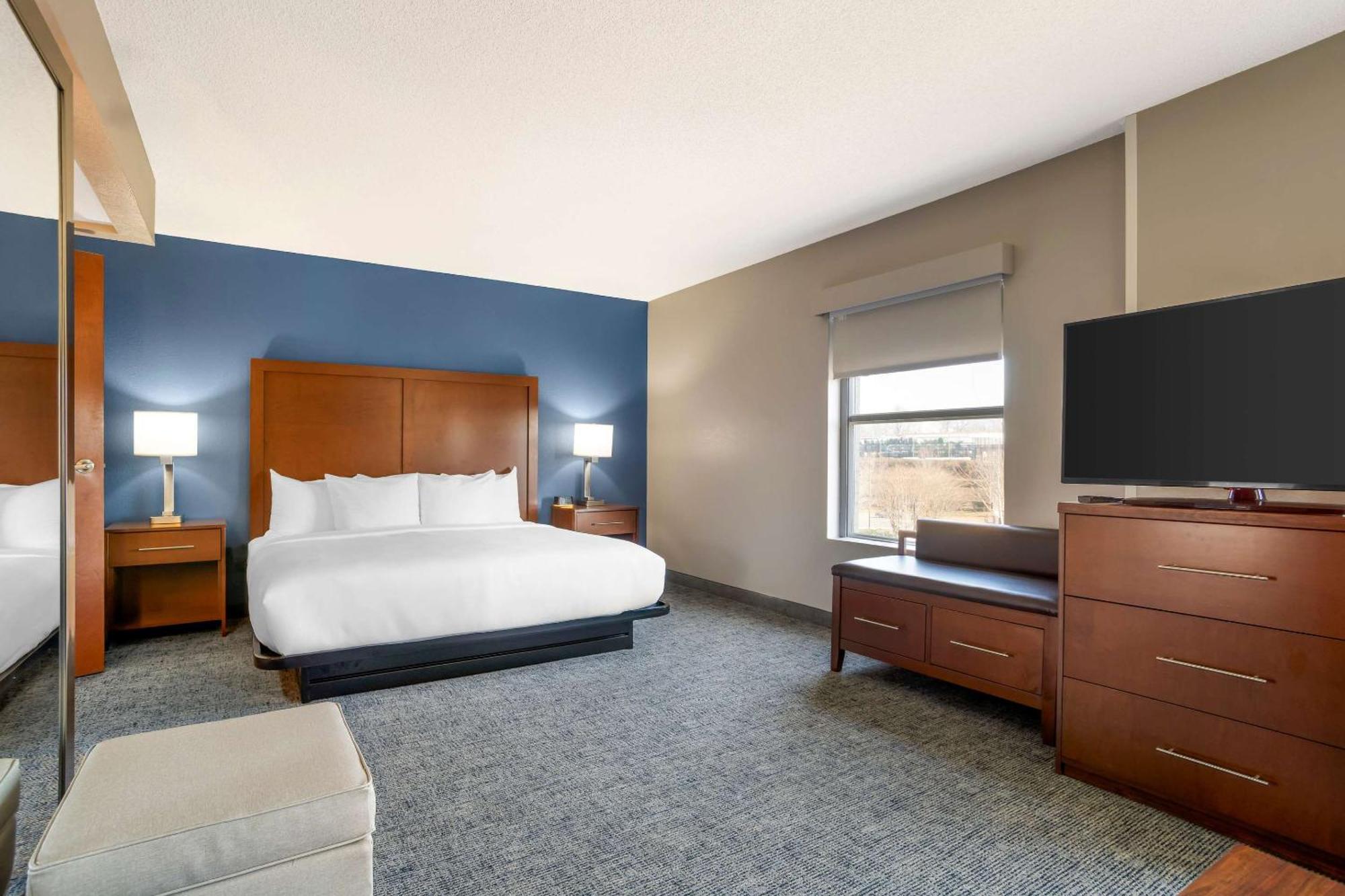 Comfort Suites Near Birkdale Village- Huntersville Exteriör bild