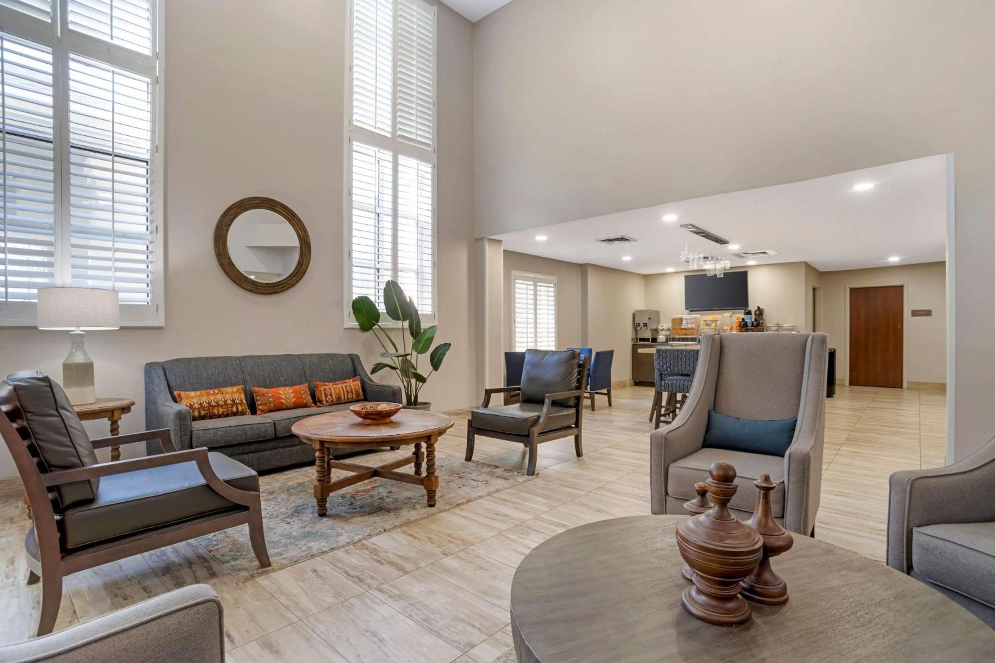 Comfort Suites Near Birkdale Village- Huntersville Exteriör bild