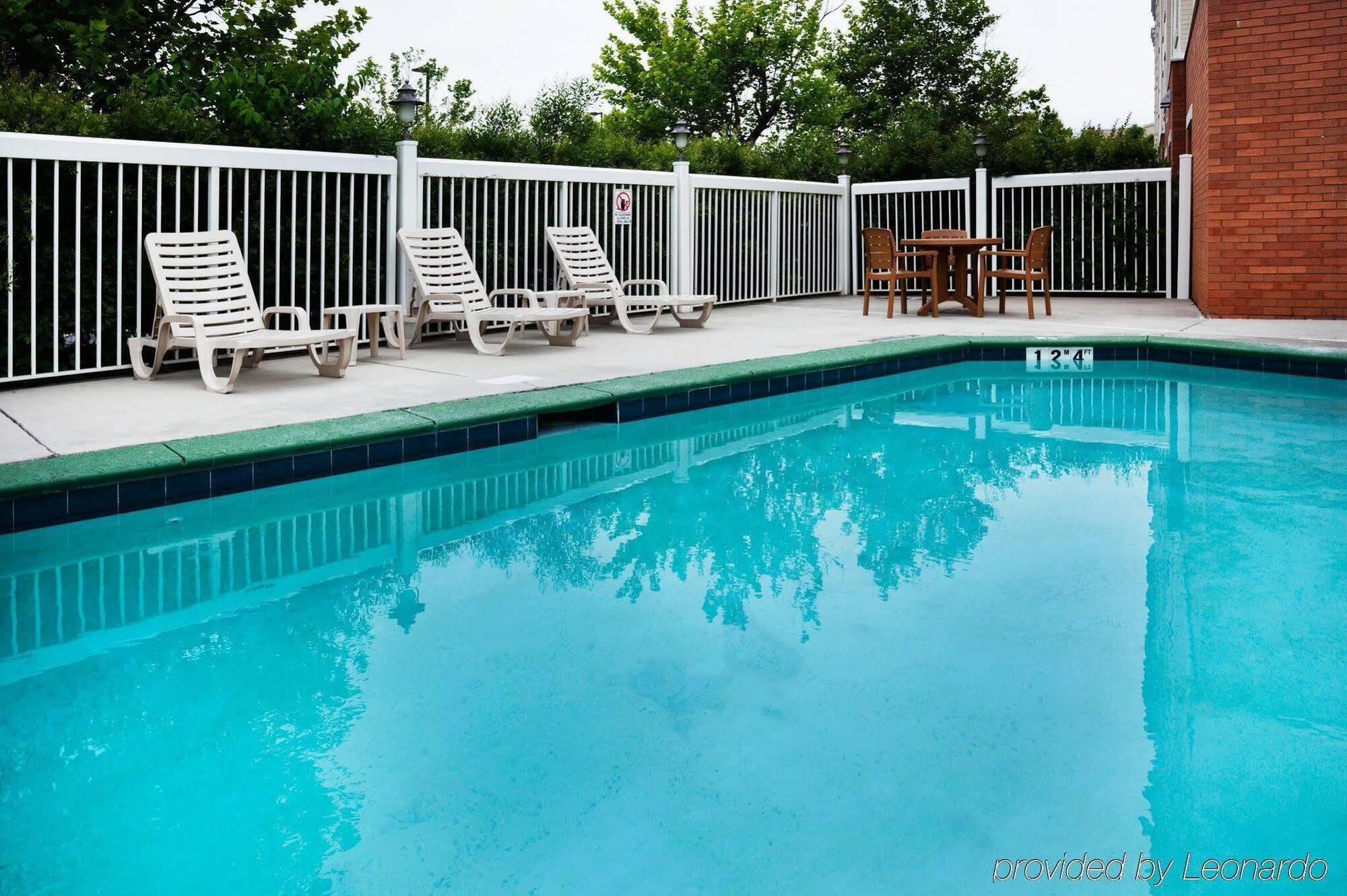 Comfort Suites Near Birkdale Village- Huntersville Exteriör bild